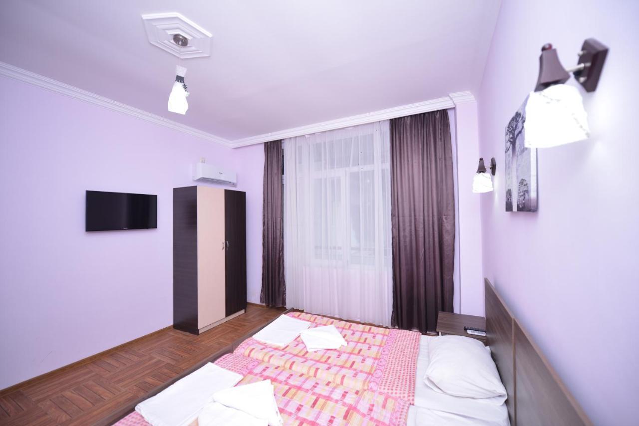 Hulus Hotel Makhinjauri Exterior foto